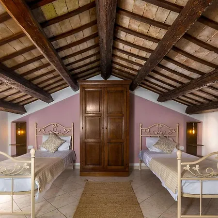 Vila Beautiful Villa Celeste Santalezi