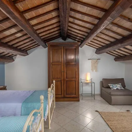 Beautiful Villa Celeste Villa Santalezi